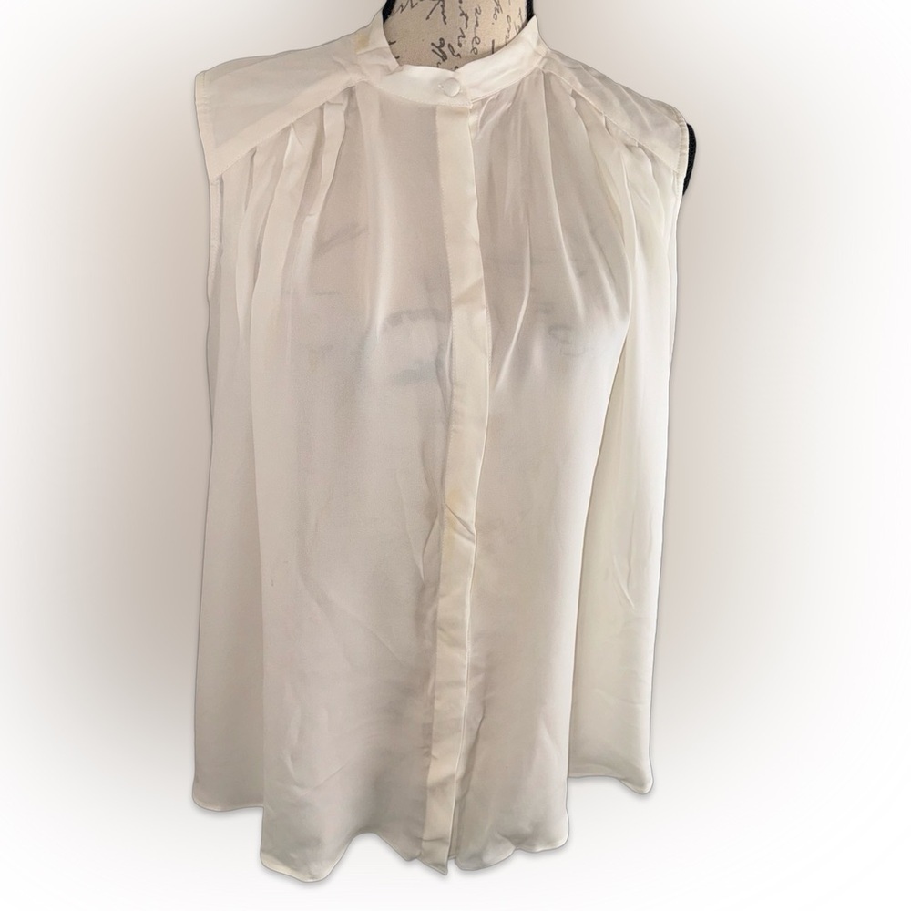 Hunter Bell Top